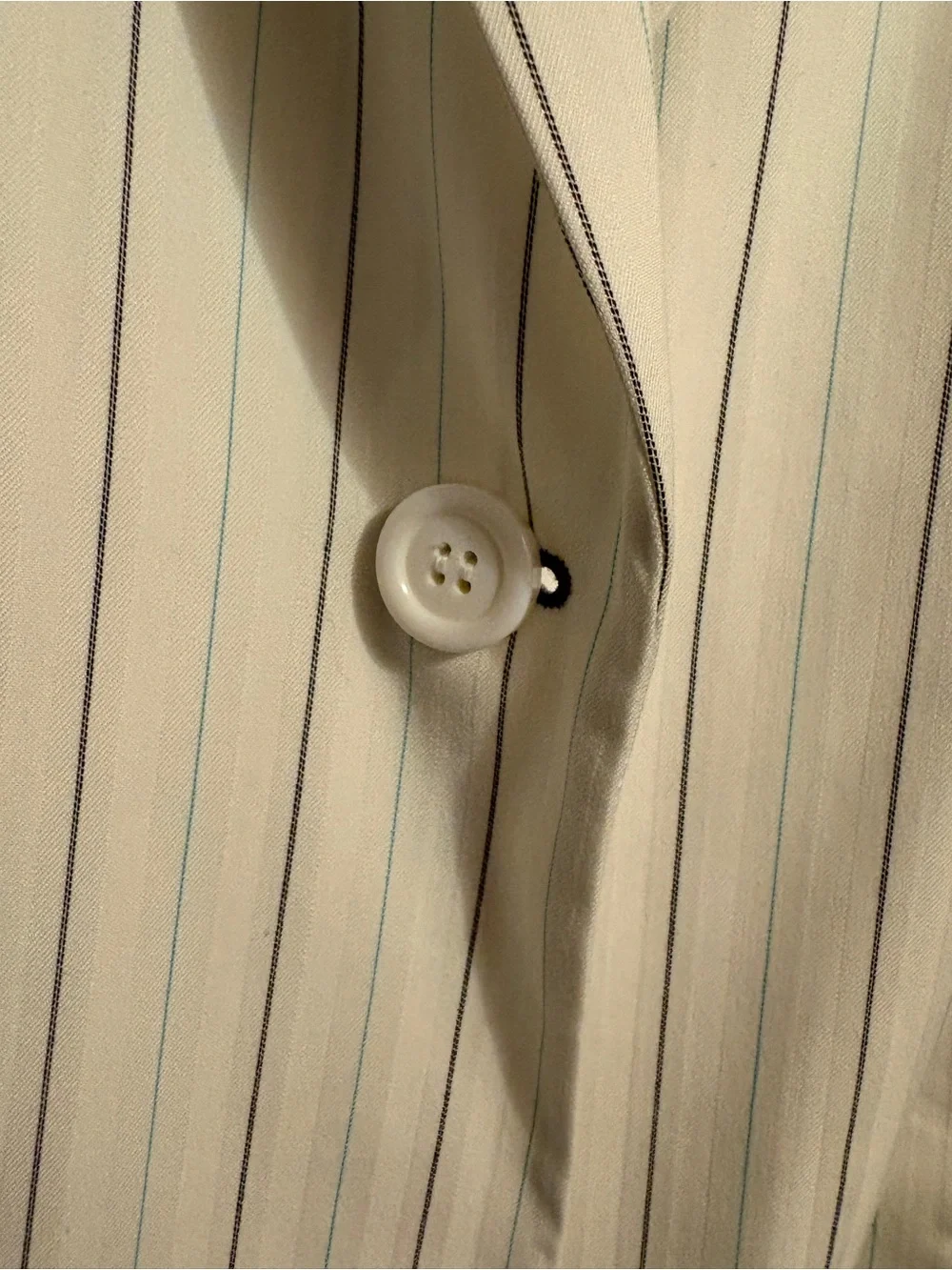 Evan Picone White Blazer with Gray and Blue Pinstripes - Picture 3 of 5
